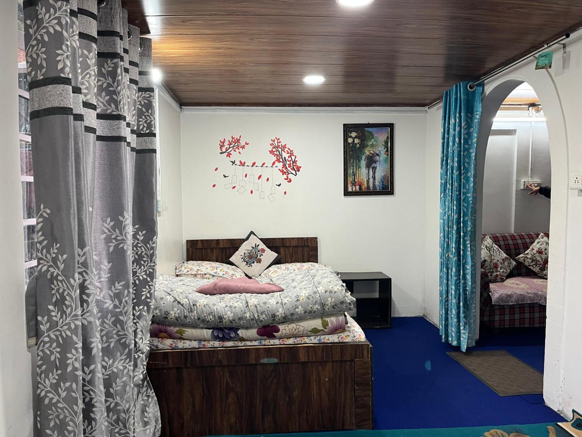 Pradhan Homestay Mirik - Homestay Beside Mirik Lake Kültér fotó